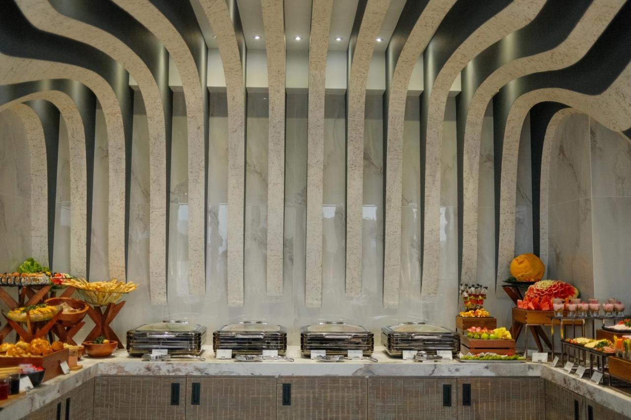 Hotel Ocean Grand At Hulhumale Exterior photo