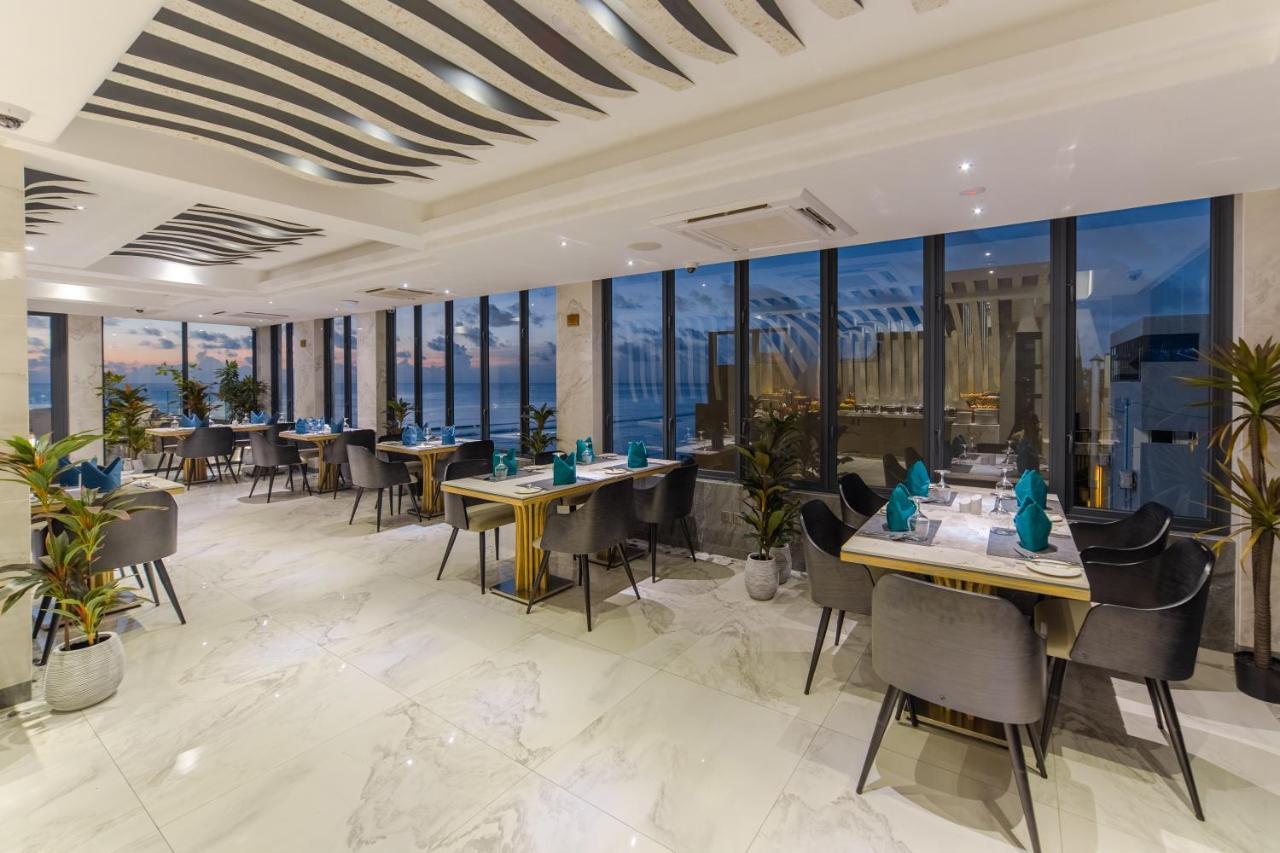 Hotel Ocean Grand At Hulhumale Exterior photo