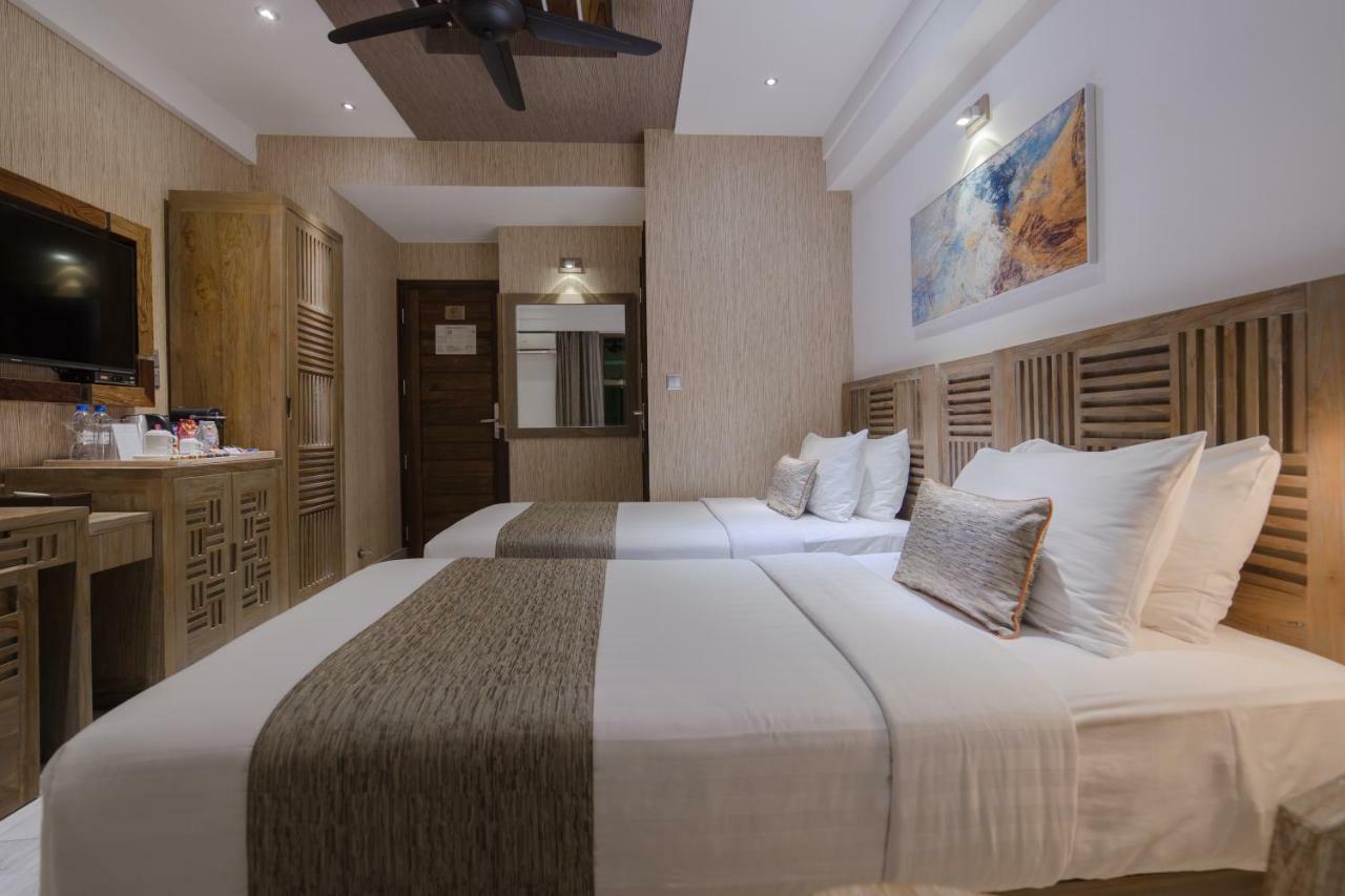Hotel Ocean Grand At Hulhumale Exterior photo